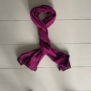 Lululemon scarf